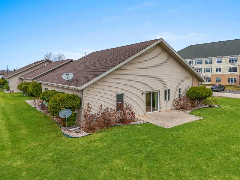 2700 Saffron Pl #D - Photo 4 of 41