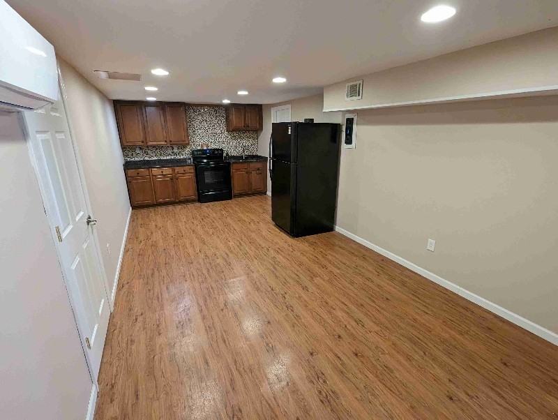 275 E Lake Dr #B - Photo 5 of 9