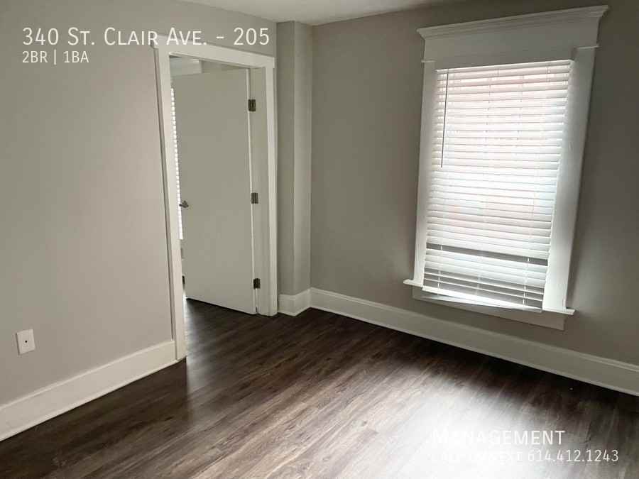 340 Saint Clair Ave #205 - Photo 3 of 16