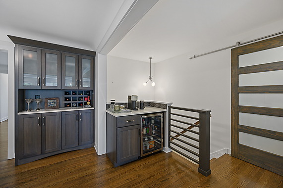 9834 Tollgate Ln - Photo 5 of 20
