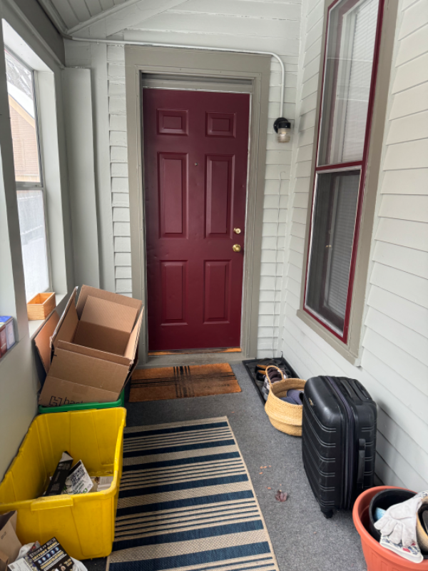 519 Minor Ave #519 - Photo 3 of 14