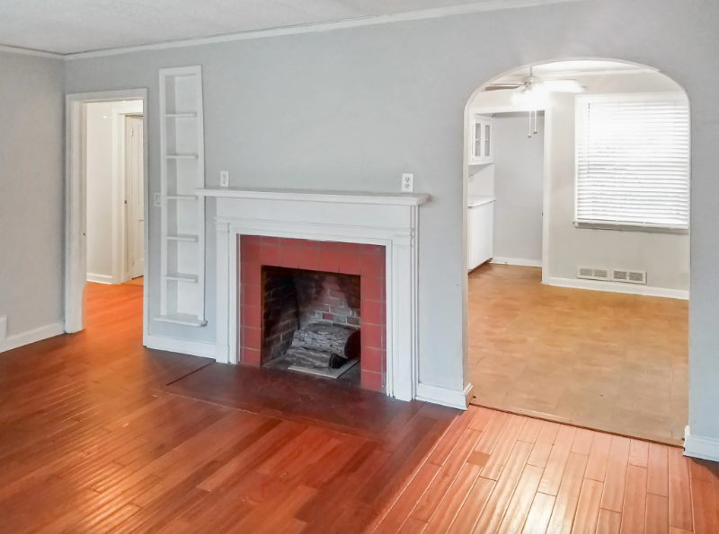 451 Durand Dr Ne #5 - Photo 3 of 15