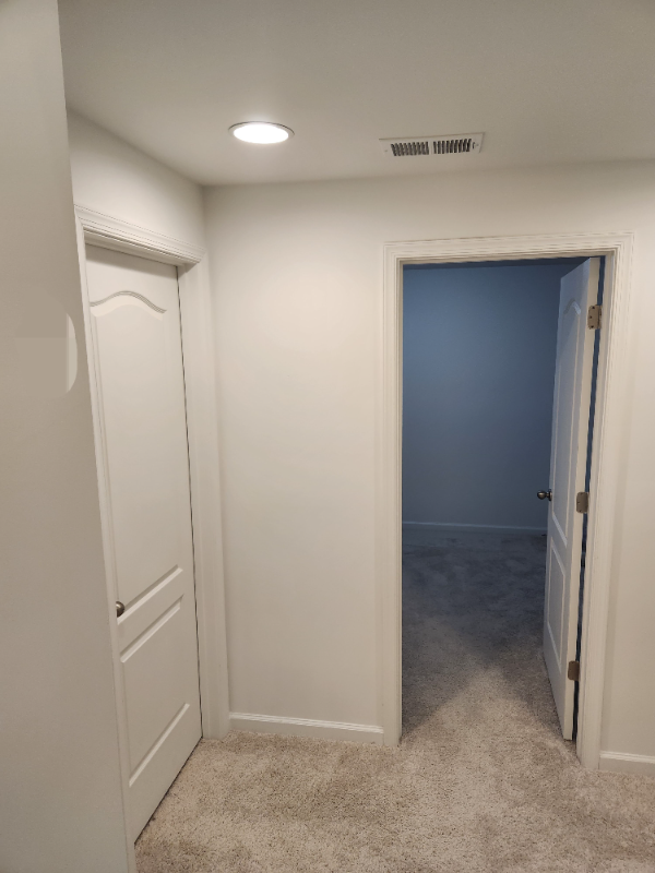 194 Newbury St - Photo 3 of 24