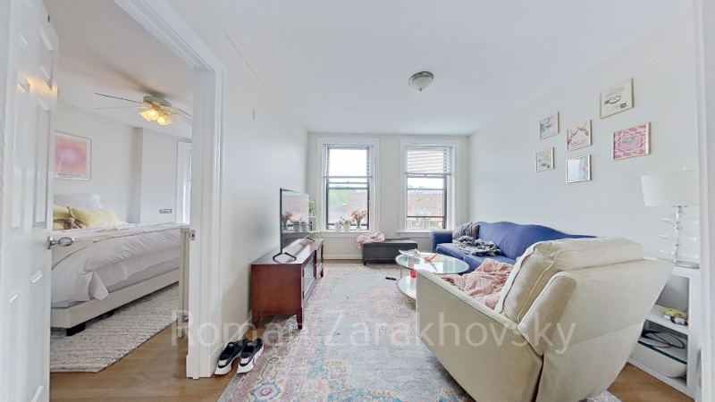1932 Beacon St #5A
