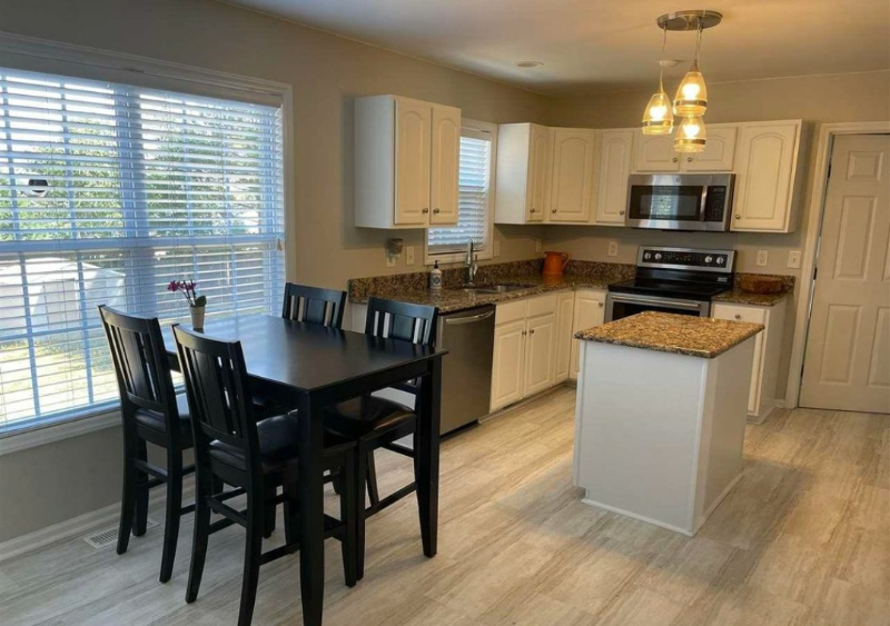 125 Cresthaven Dr - Photo 4 of 11