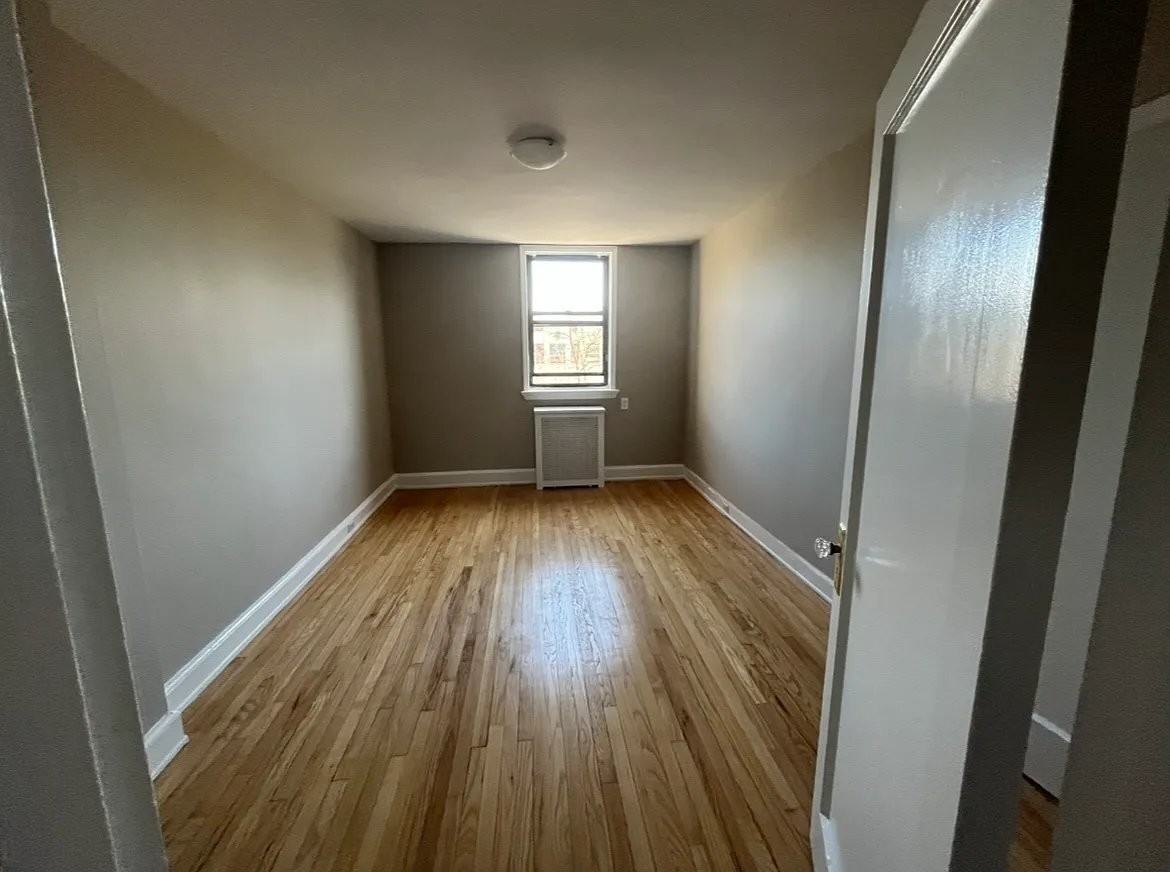 1 Elm St #3B - Photo 4 of 12