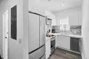935 S Howard Ave #5 - Photo 1 of 1