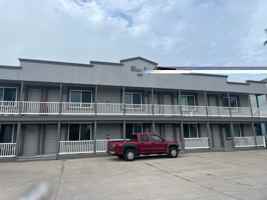 featured image of 108 E Pike St #8