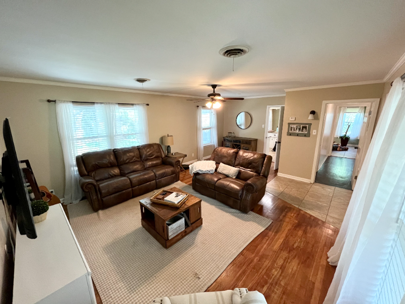 2931 Chisolm Trl - Photo 6 of 20