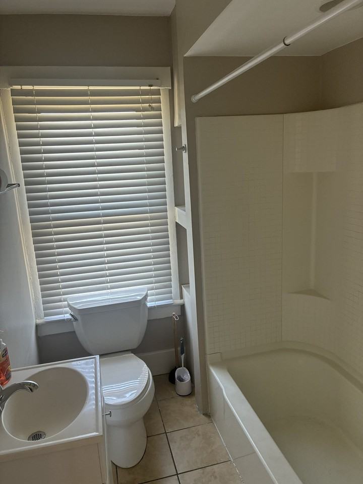 486 Mccargo St - Photo 5 of 7