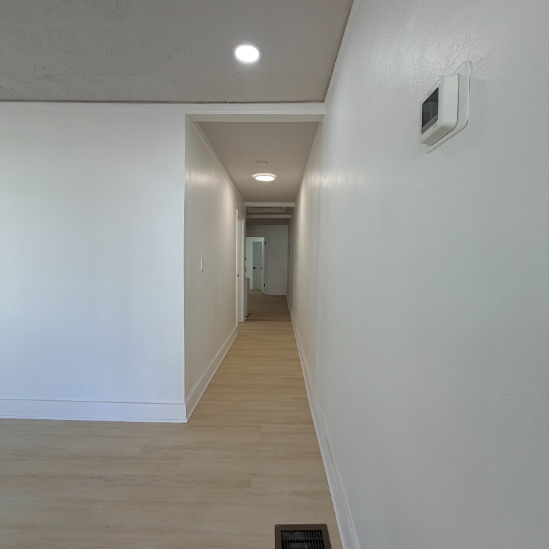 1336 Sharon St Nw - Photo 7 of 17