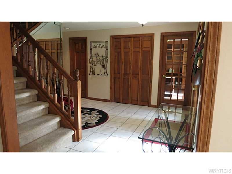 95 Spicer Creek Run - Photo 2 of 25