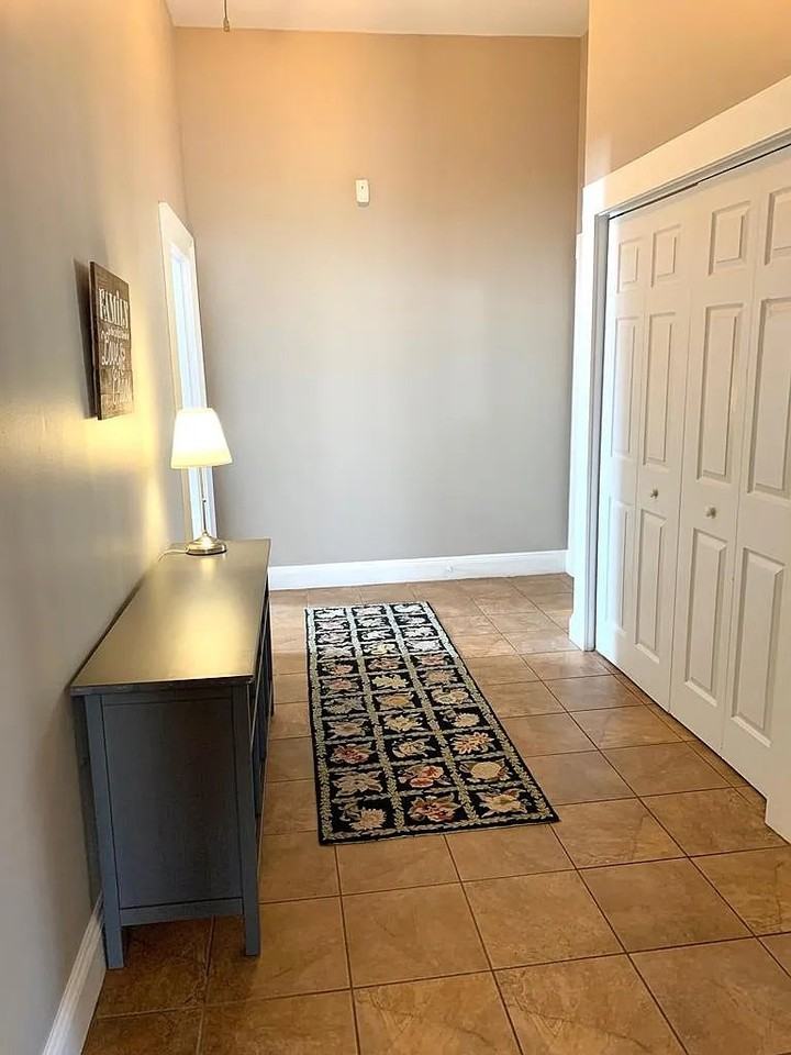 619 3rd Ave - Photo 4 of 20