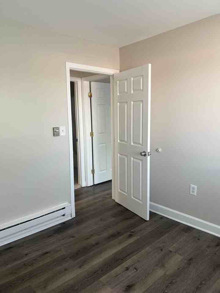 2332 Glendale Ter #A1 - Photo 3 of 24