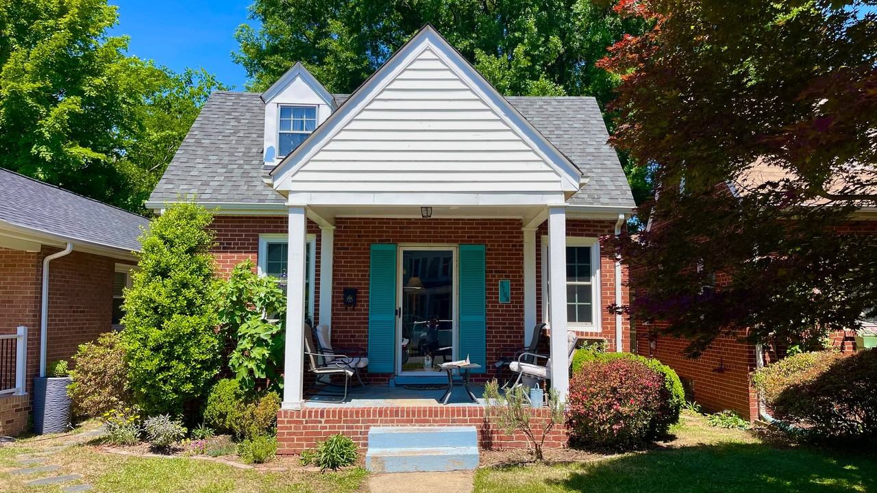 3708 Ellwood Ave - Photo 2 of 20