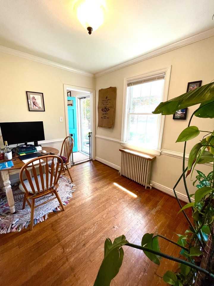 3708 Ellwood Ave - Photo 7 of 20