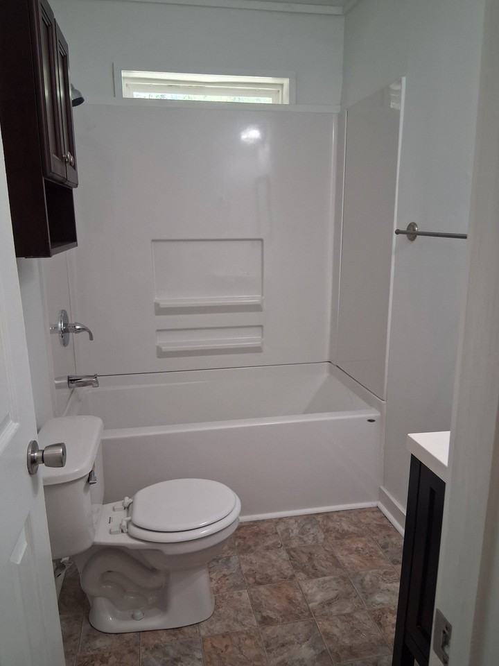 51 Stephanie Dr - Photo 6 of 11