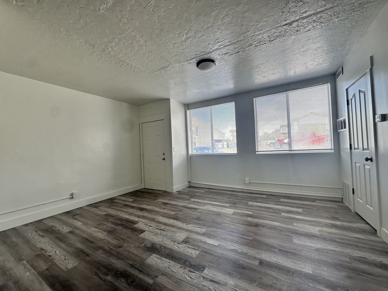12 E Center St #12 - Photo 2 of 6