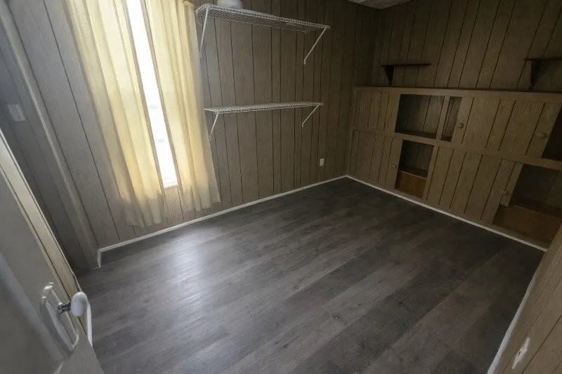 26 Milton Ave #2R - Photo 6 of 9