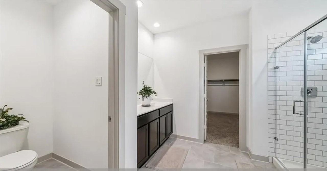 8043 House Bank Ln - Photo 7 of 20