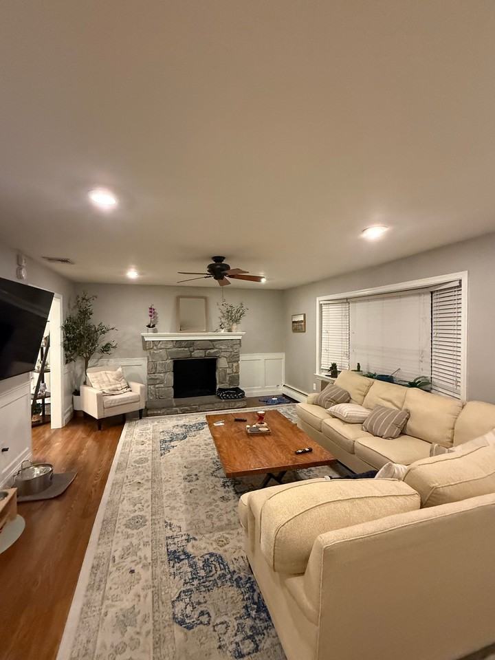 28 Glendale Dr - Photo 4 of 20