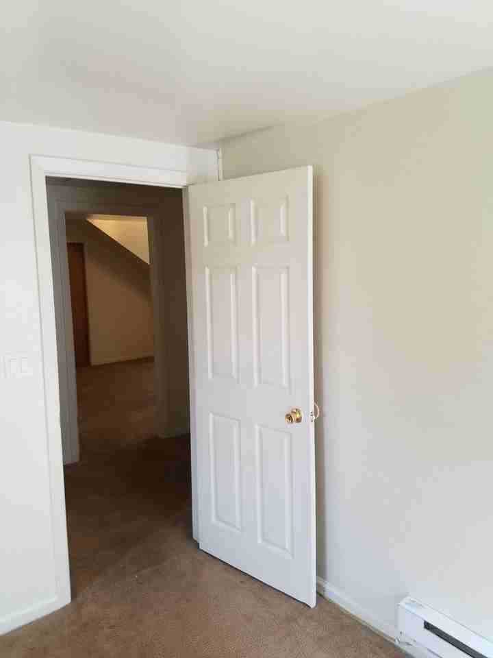 46 Parkview Ave #46-2ndFL - Photo 3 of 9