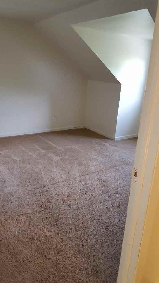 46 Parkview Ave #46-2ndFL - Photo 5 of 9