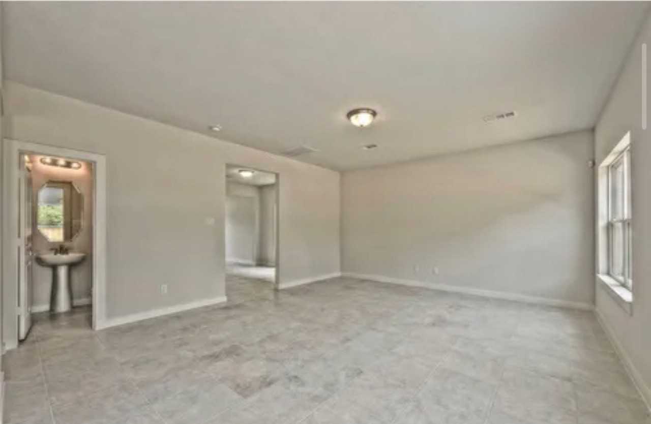 5222 Wyatt James Ln - Photo 4 of 6
