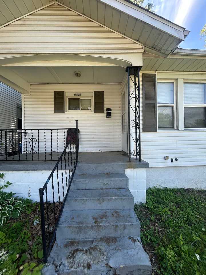 6342 Lena Ave - Photo 2 of 20