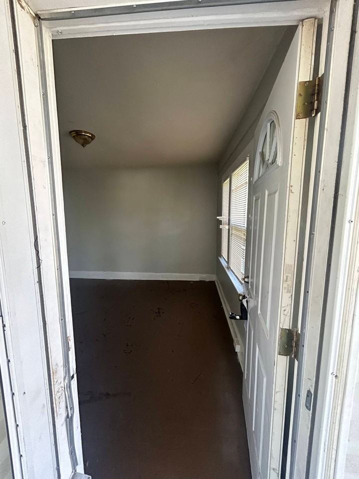 6342 Lena Ave - Photo 3 of 20