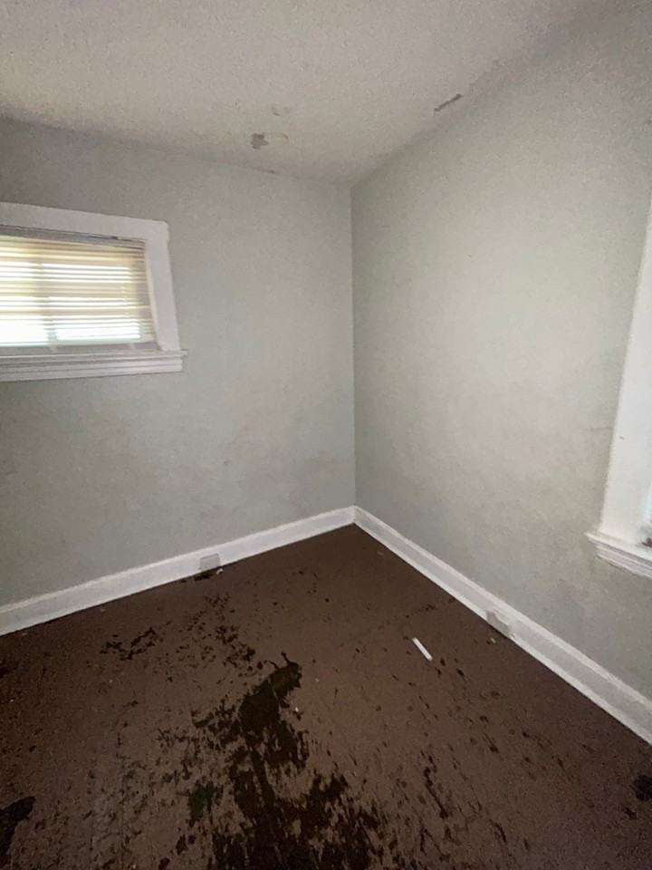 6342 Lena Ave - Photo 7 of 20