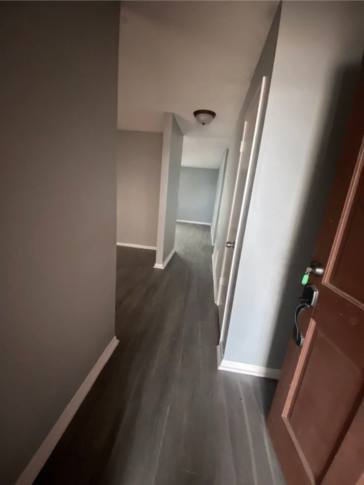 1004 Mary Jane Cir - Photo 4 of 9