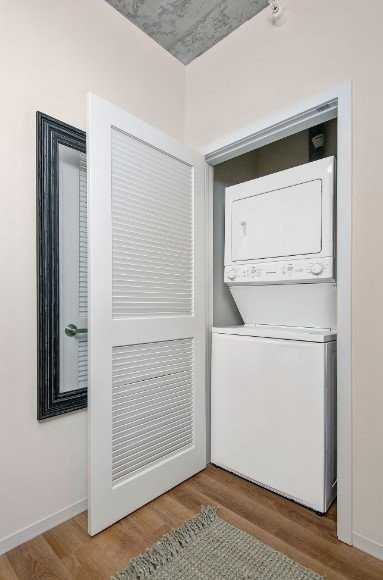 55 E 14th St - Photo 4 of 11