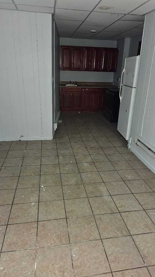 247 N 4th St - Photo 2 of 5