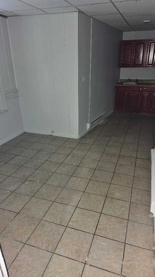 247 N 4th St - Photo 4 of 5