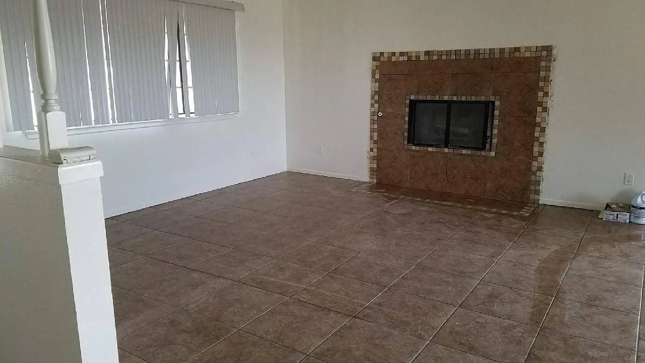 17910 Main St - Photo 6 of 13