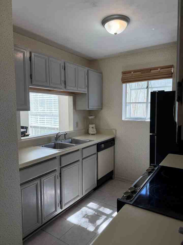 420 Richview Park Cir E - Photo 6 of 11