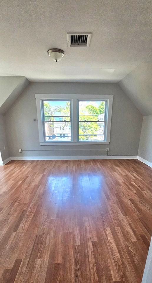 299 Norton St #3 - Photo 2 of 9