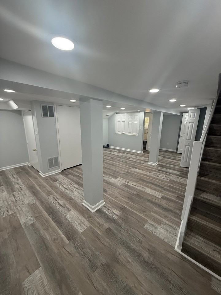 7 Girard St Ne - Photo 2 of 9