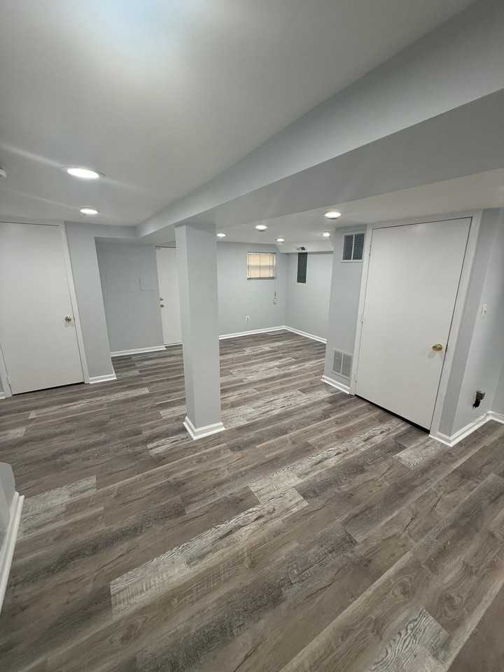 7 Girard St Ne - Photo 3 of 9