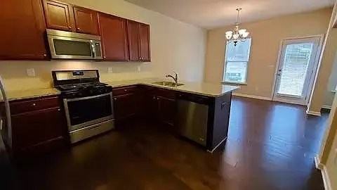 3524 Castleberry Village Cir - Photo 5 of 26