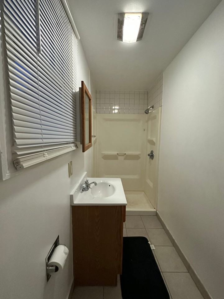 77 Wesley St #2 - Photo 5 of 13