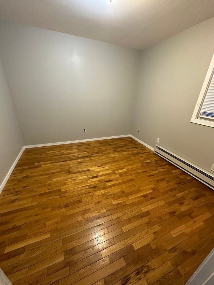 77 Wesley St #2 - Photo 6 of 13