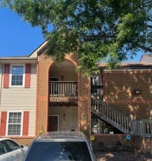 921 Gas Light Ln - Photo 3 of 10