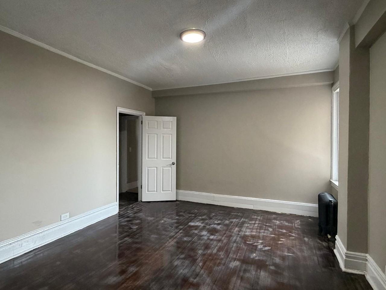 157 S Harrison St #401 - Photo 7 of 11