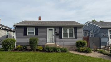 featured image of 1621 170th Pl
