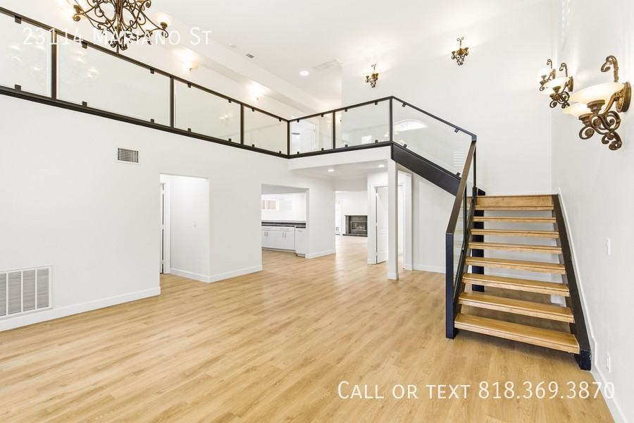 23114 Mariano St - Photo 7 of 49
