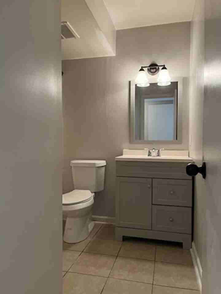 6015 Warm Springs Ct - Photo 6 of 7