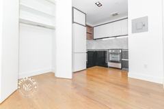 581 Ocean Pkwy #7B - Photo 1 of 1