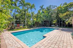 528 Ne 72nd St #NA - Photo 1 of 1